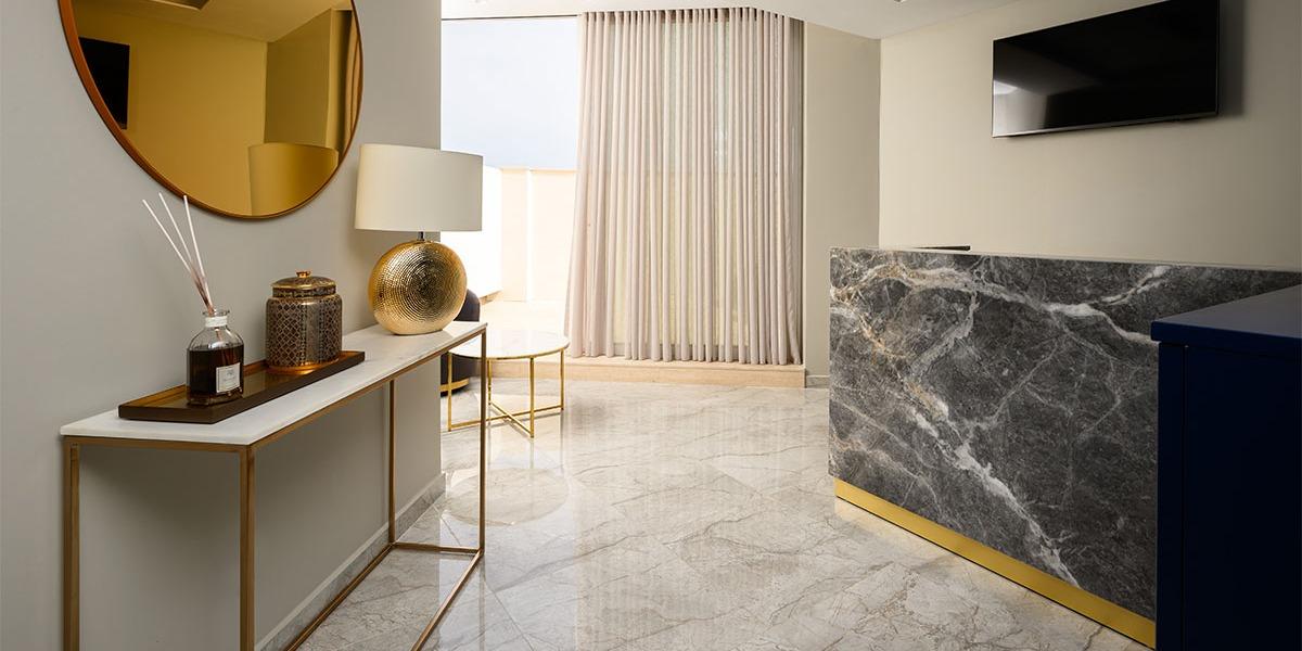 XVI Suites